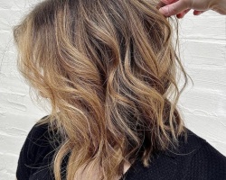 8A789246-4DD7-4AA5-878A-CE94796B9330